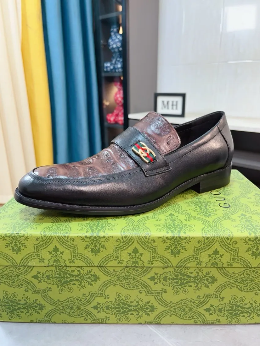 Men's shoes 💰500🌹🌹[GUCCI Gucci] A new style of formal men's leather shoes is coming ~ The original quality upper is made of Italian cowhide➕The leather is soft and delicate, comfortable and soft. The top layer of genuine leather, rubber wear-resistant outsole, the shoe shape is dignified and domineering, and the luxury charm is not concealed! The natural and free nouveau riche leads the trend. Code number: 38-44